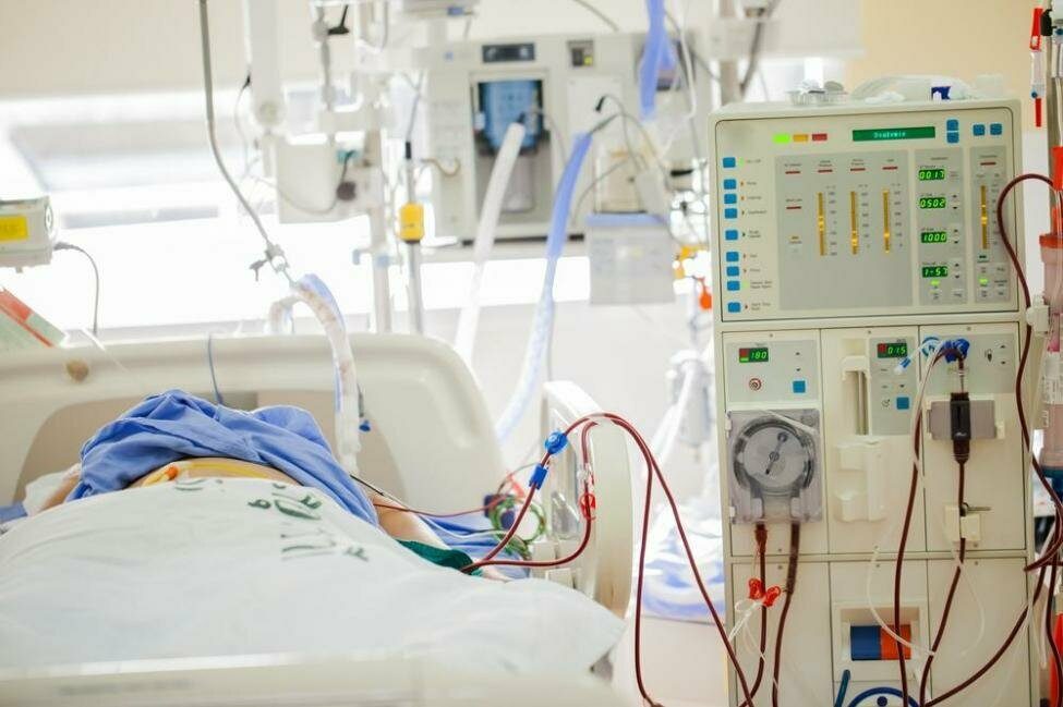 CAIRO WEST 3 DIALYSES MACHINE A