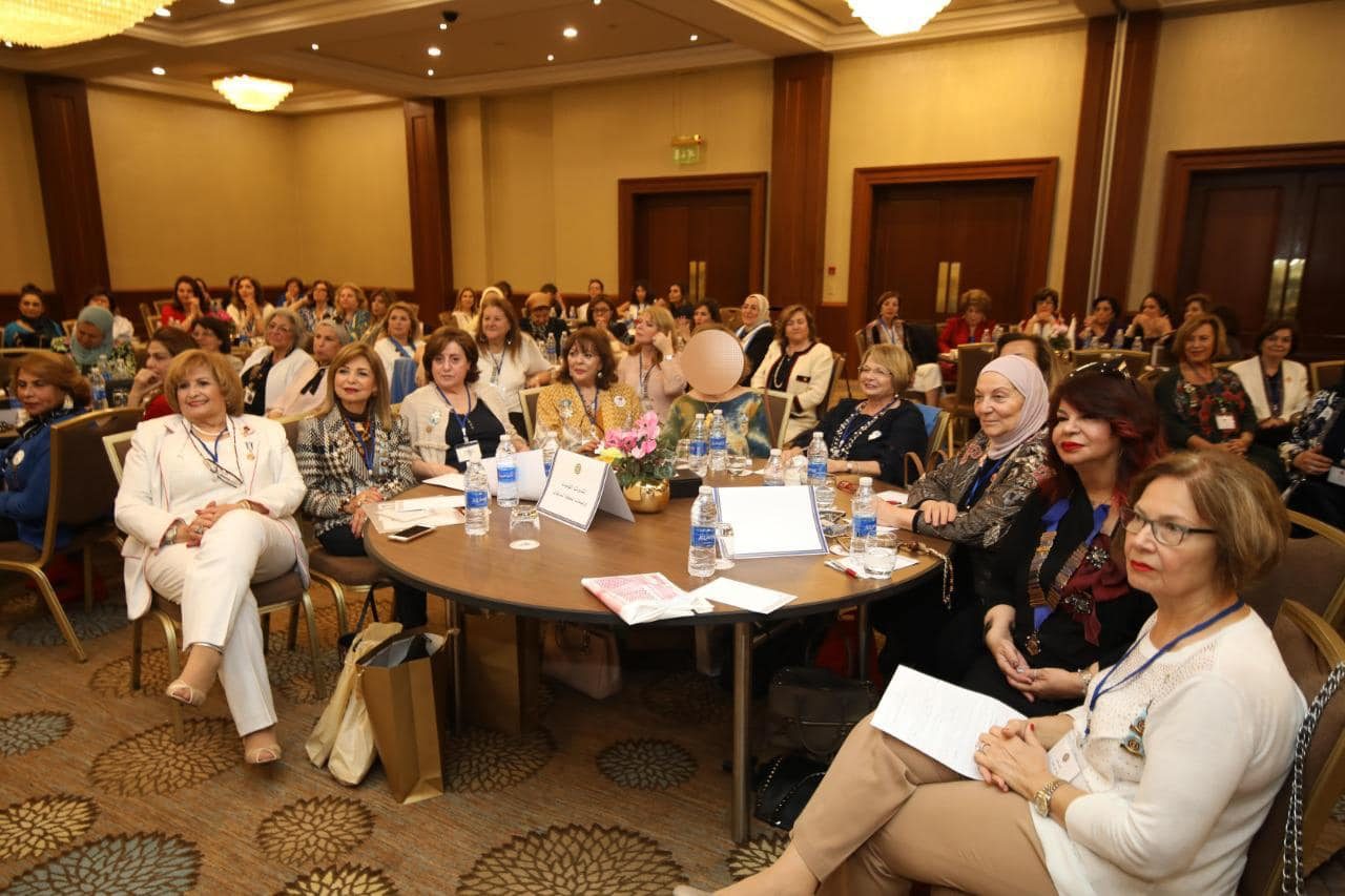 1 AGM 1