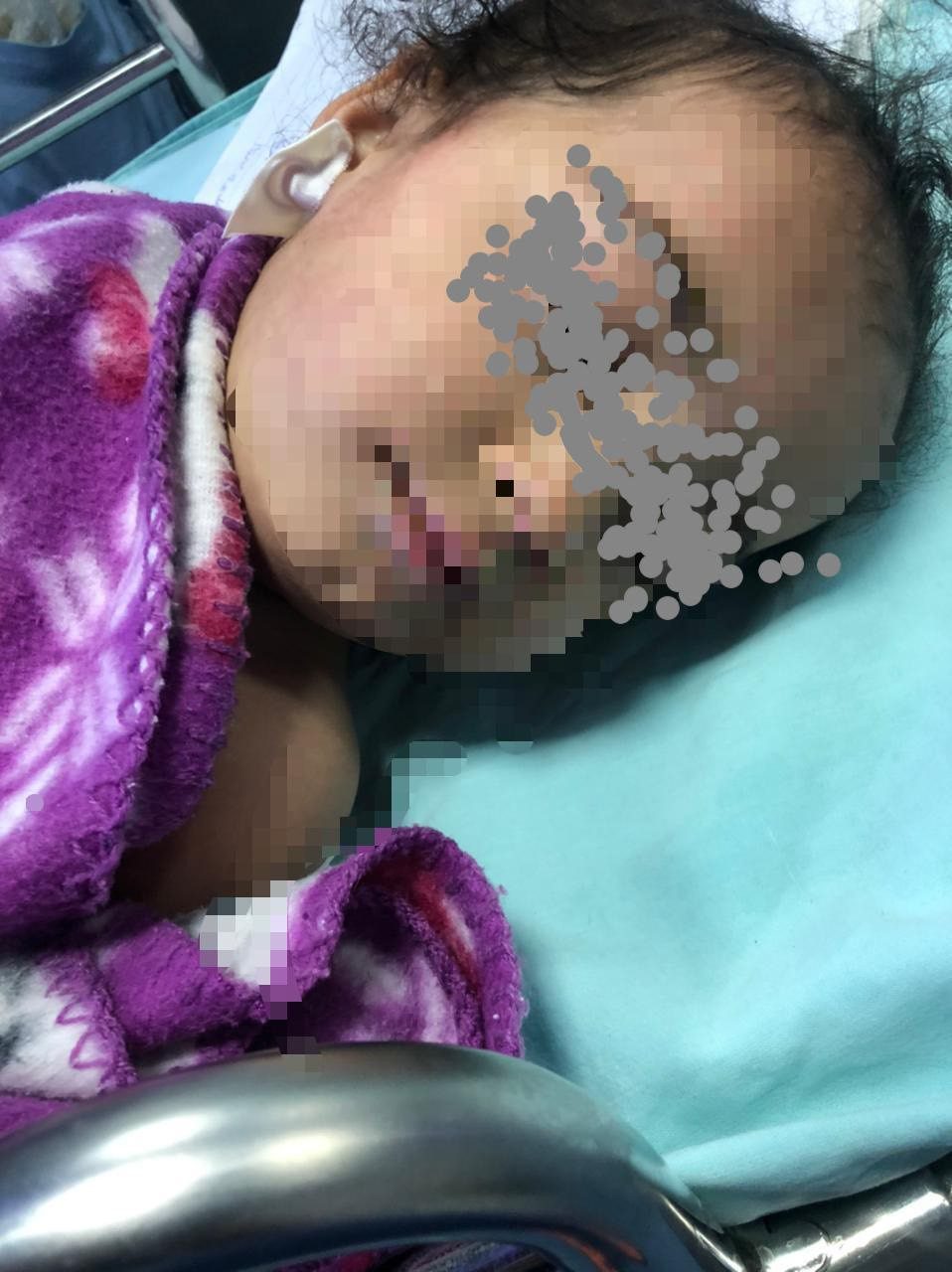1-IWC of El Nile donating to perform an operation to a child to correct congenital heart deficit.